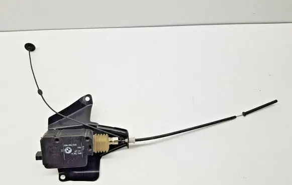 Fuel tank cap lock motor