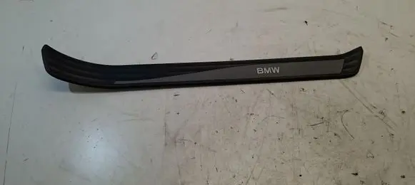 BMW 5 E60 E61 Front sill trim cover 7034304