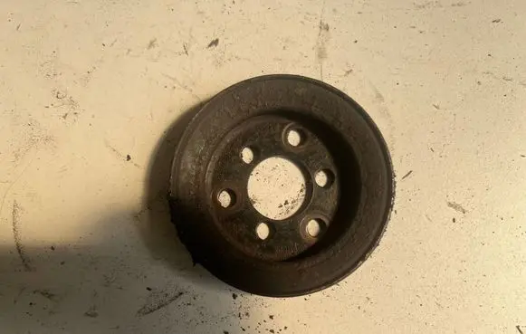 Audi A4 S4 B5 8D Power steering pump pulley 058145255D