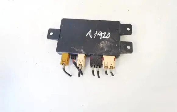 Audi A6 S6 C5 4B Antenna control unit 