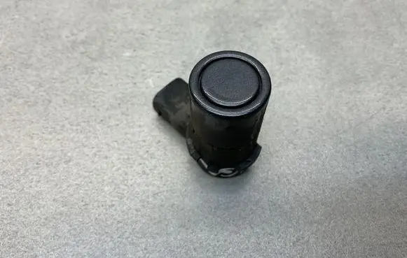 Ford Kuga I Parking PDC sensor 1687755A