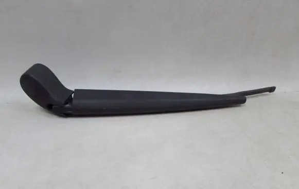 Volvo V70 Rear wiper blade arm 30663892 51317