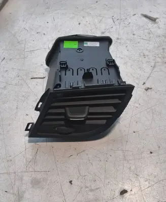 Opel Zafira C Dashboard side air vent grill/cover trim 13432405 364719583