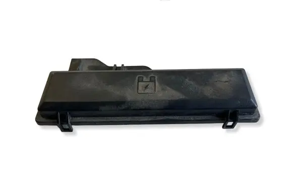 Jeep Cherokee Fuse box cover 