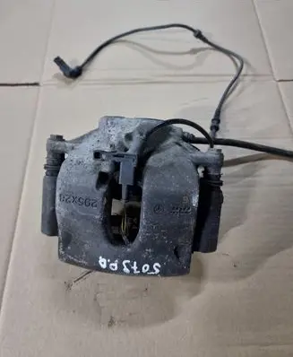 Mercedes-Benz C W204 Front brake caliper 29528