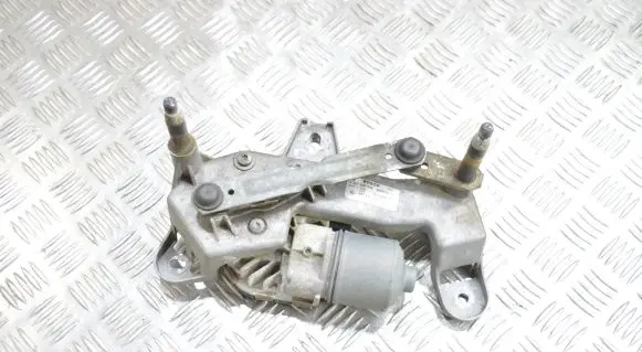 Front wiper linkage