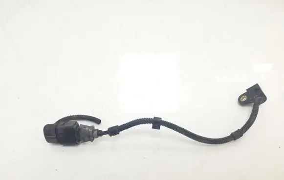 Volkswagen Touran I Camshaft position sensor 1J0973723