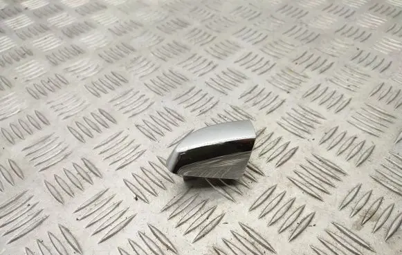 Hyundai Tucson TL Front door handle cover 