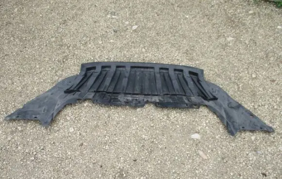 Ford Focus C-MAX Engine splash shield/under tray AM51-A8B384-A