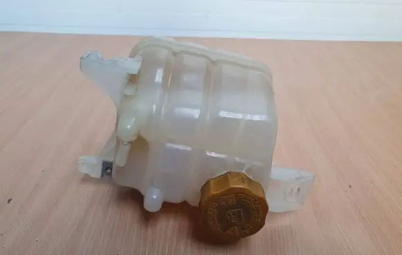 Opel Antara Coolant expansion tank/reservoir cap 2140320 70838