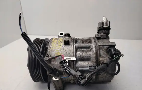 Opel Insignia A Generator/alternator P13314473