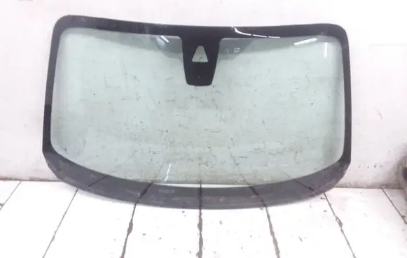 BMW 1 F20 F21 Front windscreen/windshield window AS1