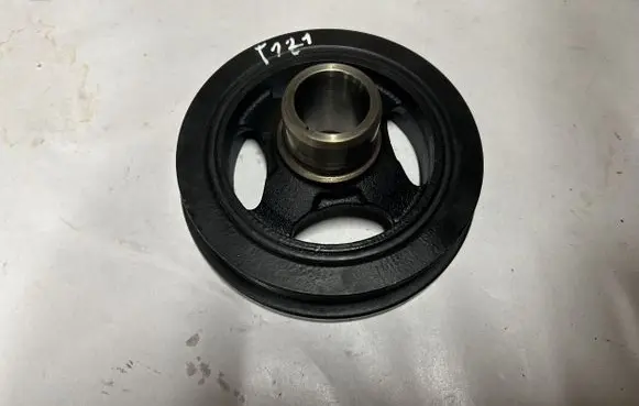 Dodge Challenger Crankshaft pulley