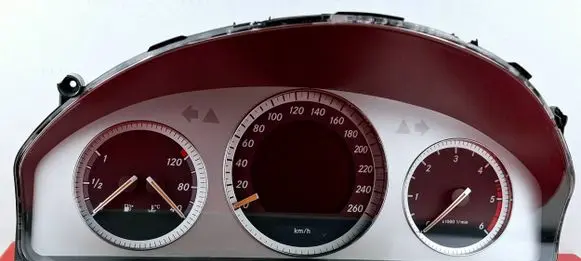 Mercedes-Benz C W204 Speedometer (instrument cluster) A2045406148