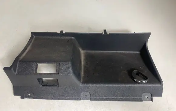 Volkswagen Caddy Dashboard lower bottom trim panel 2K5858909B