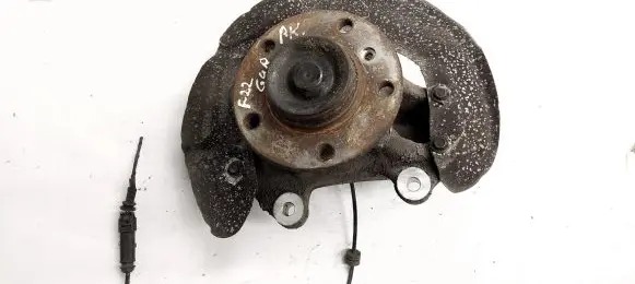 BMW 2 F22 F23 Front wheel hub 6792285
