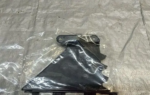 Honda Civic X Front tow hook cap/cover 71185-TGG