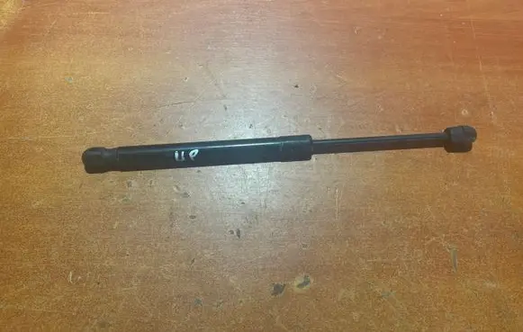 Volkswagen Up Tailgate/trunk strut/damper 1S6827550D