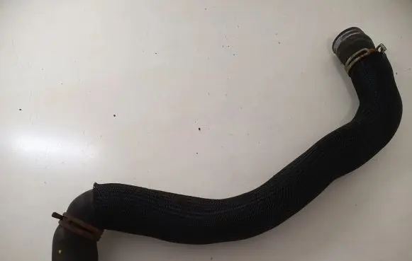 Opel Vivaro Engine coolant pipe/hose