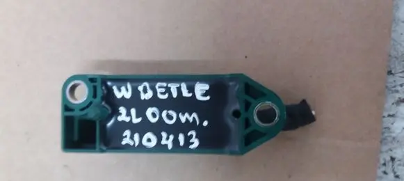 Volkswagen New Beetle Airbag deployment crash/impact sensor 21990207