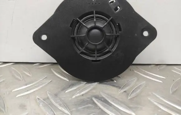Audi A4 S4 B8 8K Panel speaker 8T0035399A 9030000010802