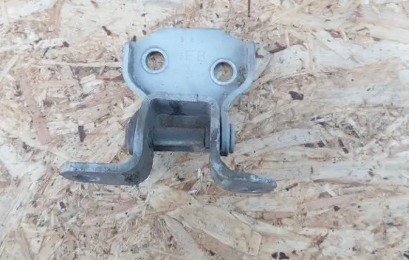 Front door upper hinge