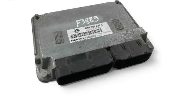 Volkswagen Polo Engine control unit/module 03D906032C