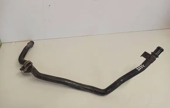 Volkswagen Tiguan Engine coolant pipe/hose 5N0121070F