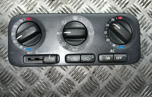 Volvo S70 V70 V70 XC Climate control unit 9171594 07W51E 03571926