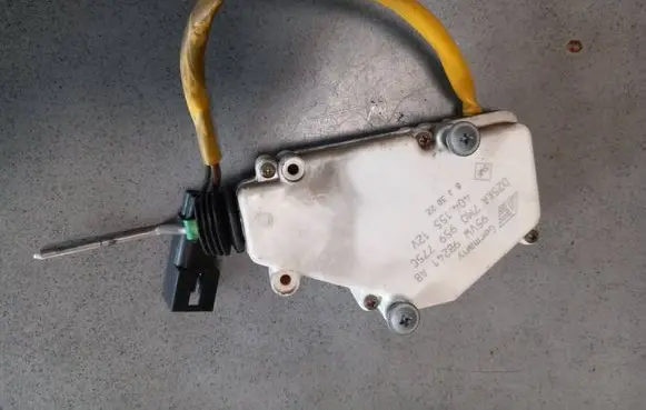 Volkswagen Sharan Central locking motor 7M0959775C 95VW98241AB