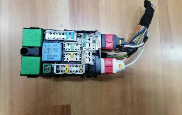 Peugeot 508 Fuse box set 9665492680 87635E 018014781
