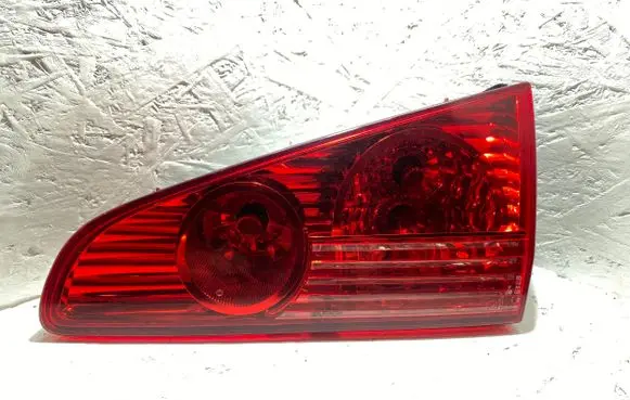 Peugeot 607 Tailgate rear/tail lights 2587D