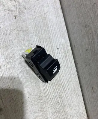 Citroen C3 Electric window control switch 96762292ZD