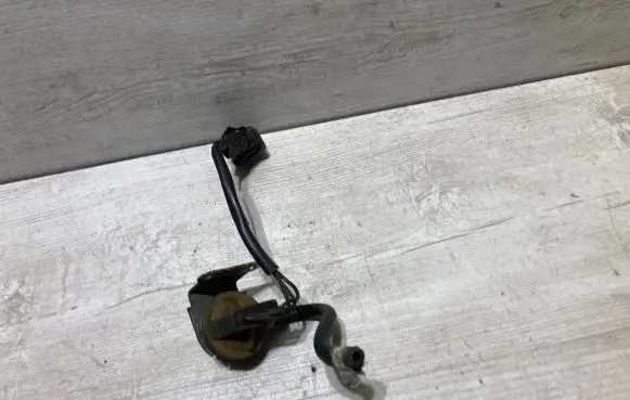 Bentley Mulsanne Fuel pressure sensor 