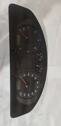 Volkswagen Transporter - Caravelle T5 Speedometer (instrument cluster) 88311346