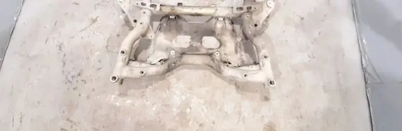 Mercedes-Benz E W212 Front subframe 2186280100 2186280157