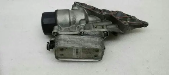 Mercedes-Benz S W221 Oil filter mounting bracket A2721800410