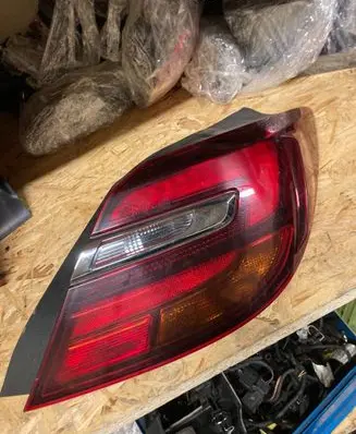 Opel Insignia A Rear/tail lights