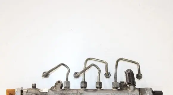Volkswagen Golf VI Fuel main line pipe 03L089H