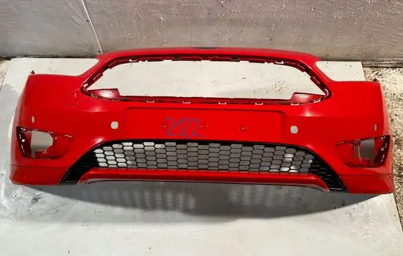 Ford Focus Front bumper F1EB17757A