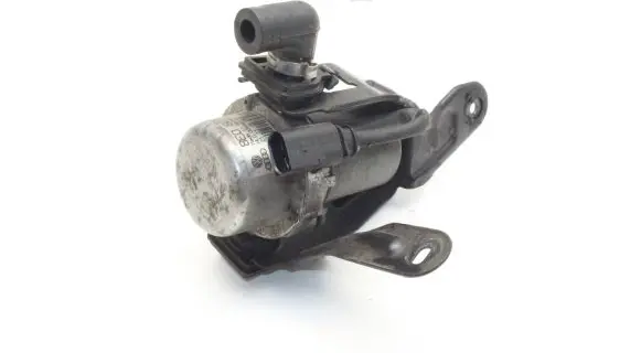 Audi A6 S6 C6 4F Vacuum pump 8E0927317B