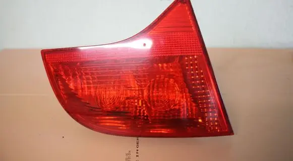 Audi A4 S4 B7 8E 8H Tailgate rear/tail lights 8E9945093