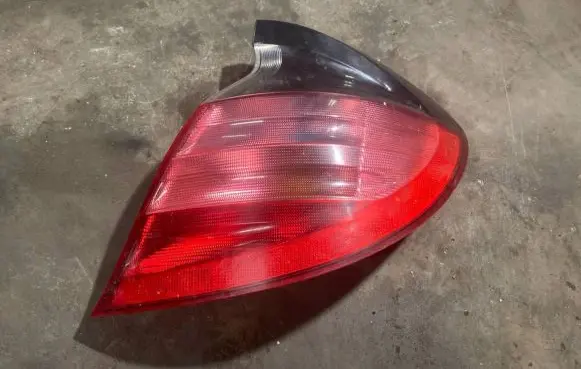 Mercedes-Benz C W203 Rear/tail lights 15163100 A2038200664 EUROPEAN