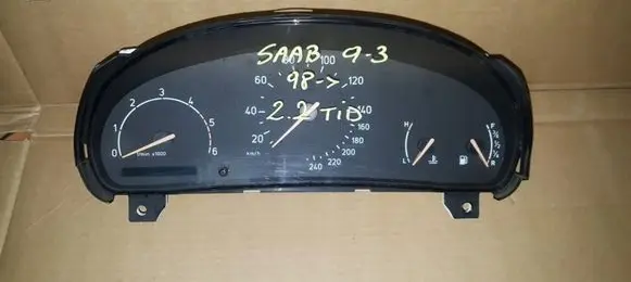 Saab 9-3 Ver1 Tachometer 