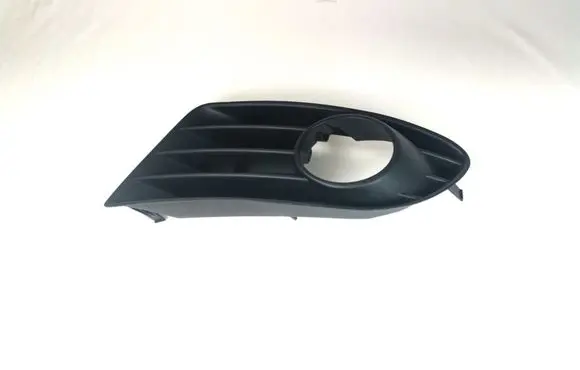 Volkswagen Golf Plus Front fog light trim/grill 5m0853666B