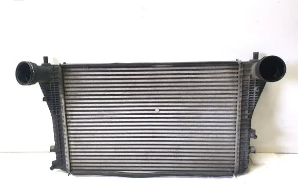 Volkswagen PASSAT B6 Intercooler radiator