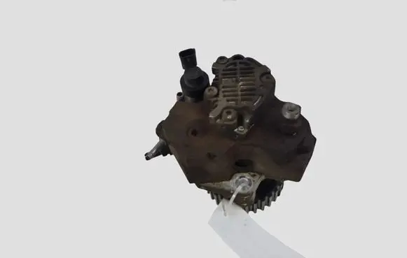 Opel Astra H Fuel injection high pressure pump 0445010086 8973279240