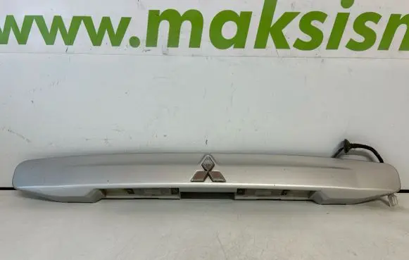 Mitsubishi Space Star Trunk door license plate light bar MR245529