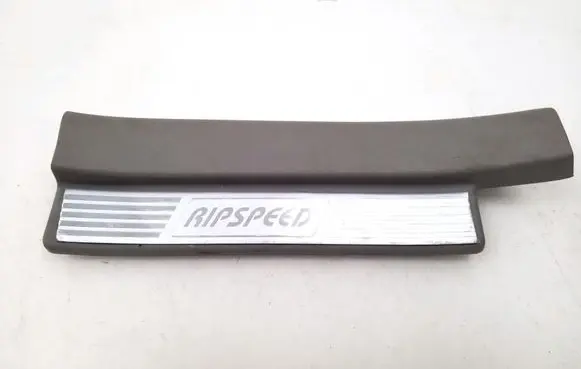 Nissan X-Trail T30 Rear sill trim cover 769548H300