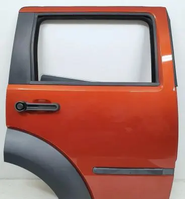 Dodge Nitro Rear door
